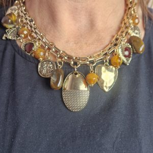 COLLAR OTOÑO